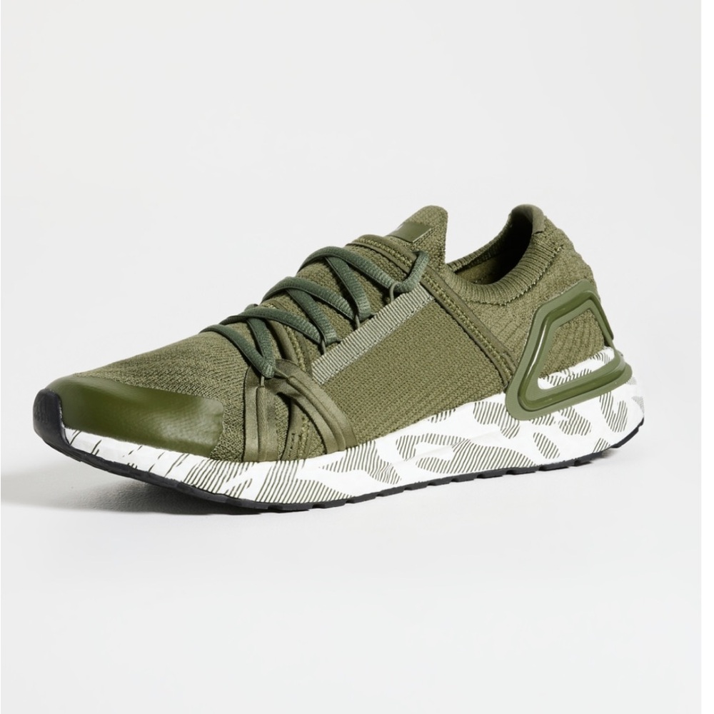 Adidas by Stella McCartney Ultraboost sz UK 6/US 7.5 in trace khaki/black/white